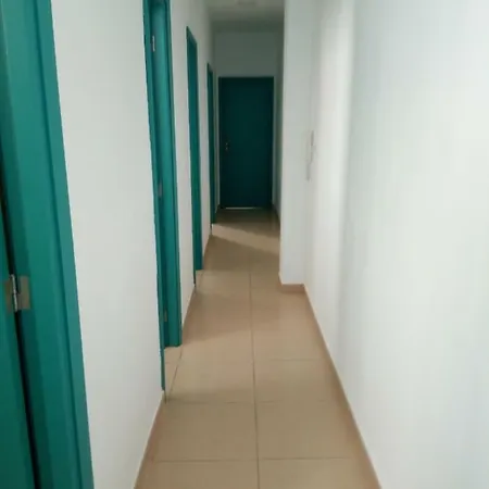 Apartmán Atico Con Terraza, Centro De *